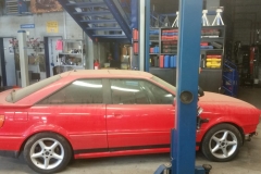 garage-aschwanden_oldtimer_audi_s2_coupe_4